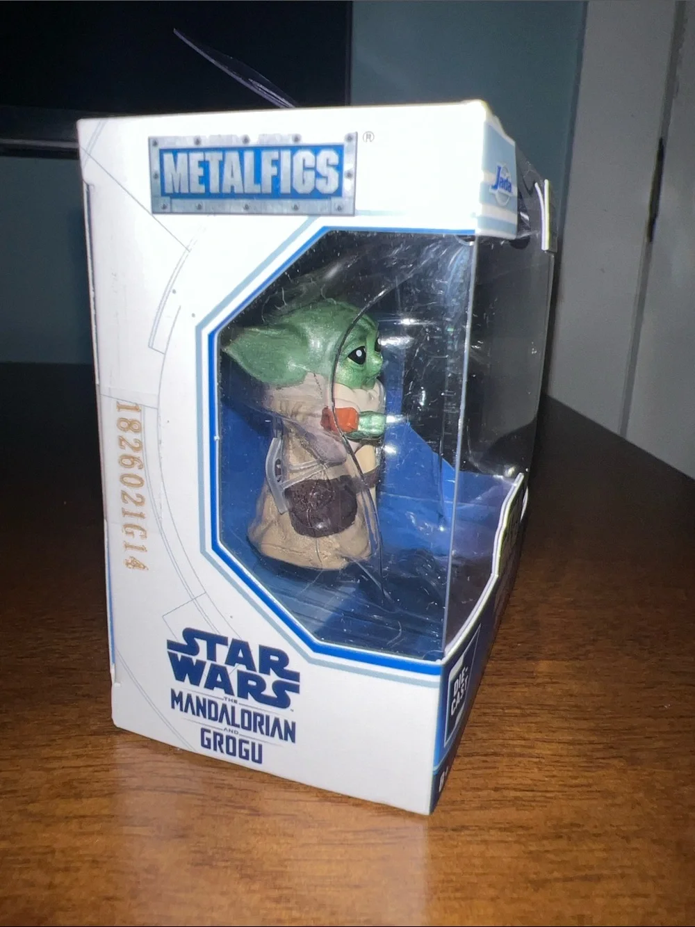 Star Wars The Mandalorian Grogu Die-Cast Figure